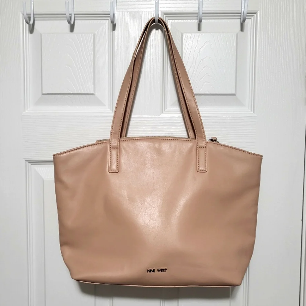 Nine West tote - Picture 2 of 12